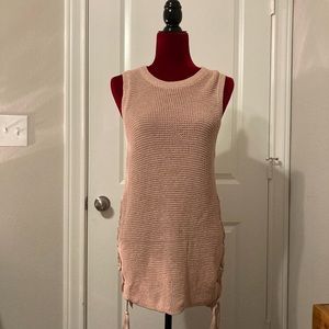 NWT MINI SLEEVELESS SWEATER DRESS SZ MED CORAL